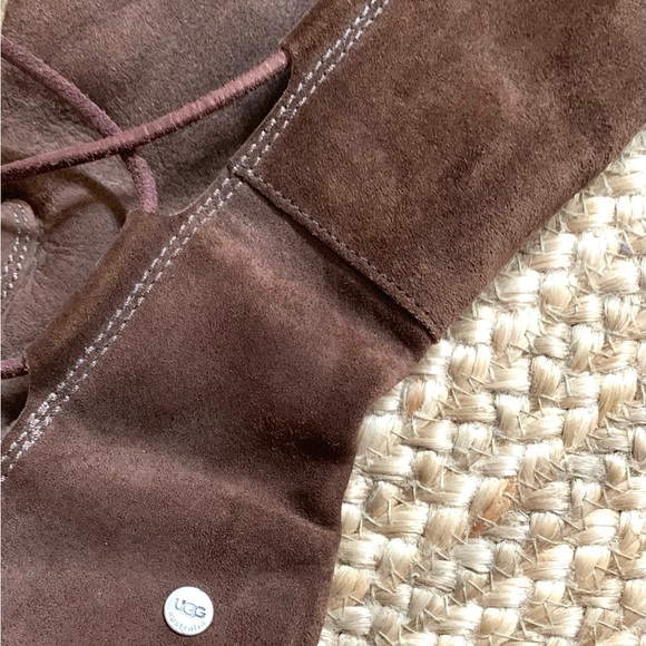 UGG Elsey Lace-up Suede Boots, Size 7 - Picture 2 of 8